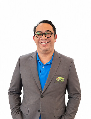 สุพลรบ รัตติมาสกล ผู้จัดการโรงงาน